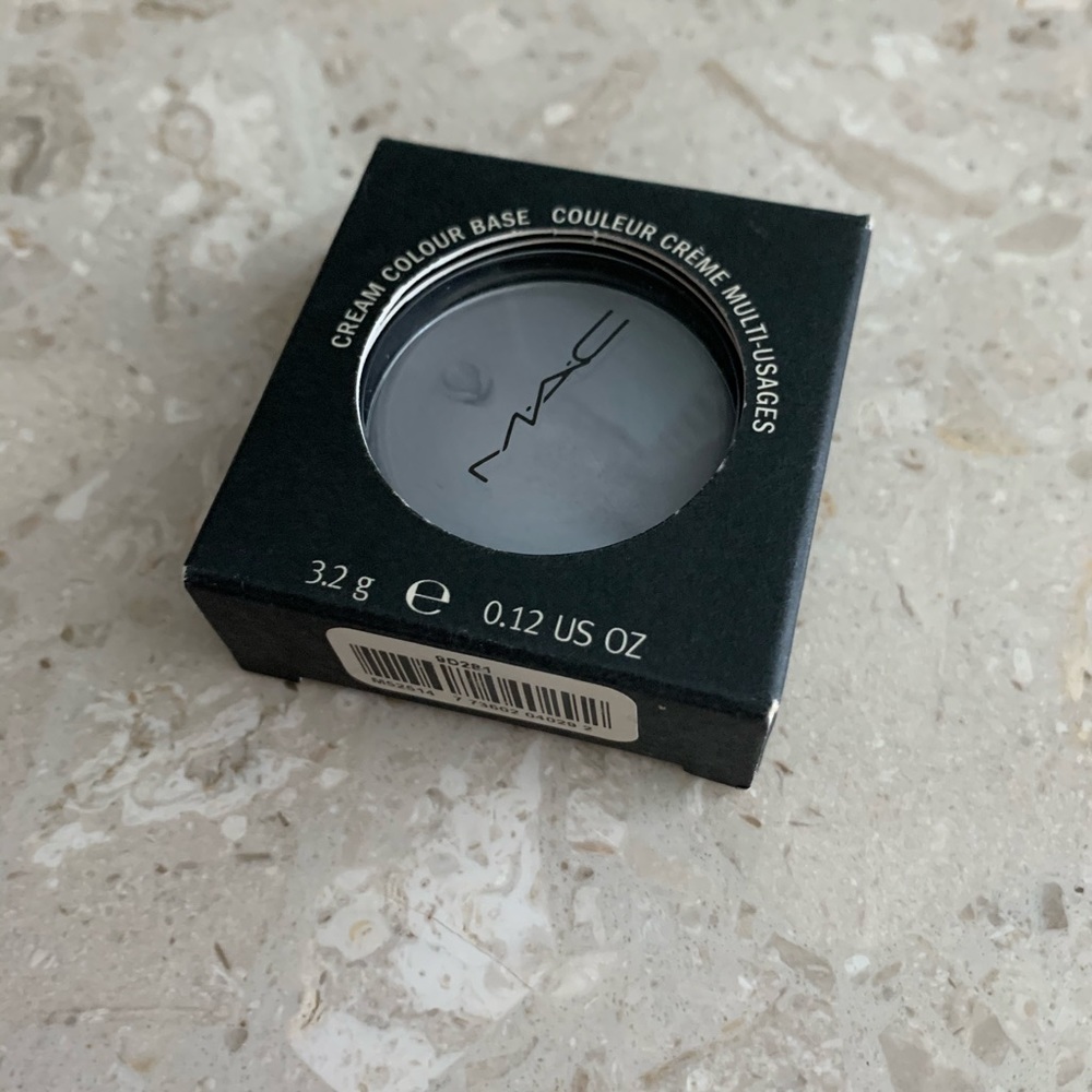 New in box MAC Color Cream Base in Silver